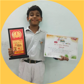 Pushkar Arora - Winner of Open House Solo - Singing Competition Organised by Amar Ujala